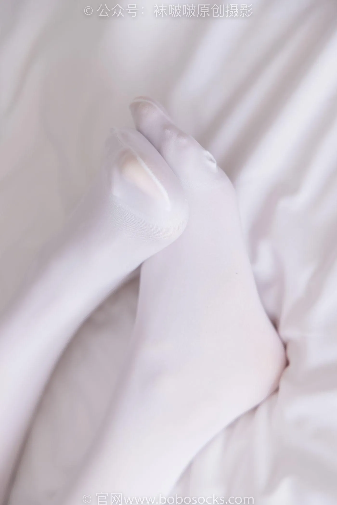 [BoBoSocks袜啵啵]NO.195 小甜豆-黑皮鞋、厚白丝、女仆装 [135P]插图1